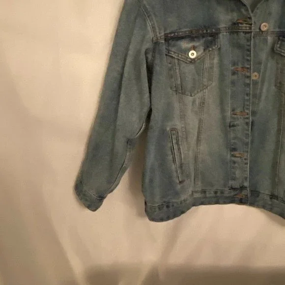 Wild Fable Woman's denim jacket metal button - L - Picture 3 of 7